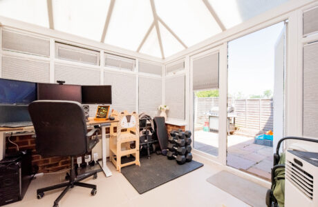 Property Bee - Wordsworth Avenue, Yateley, Hampshire, GU46