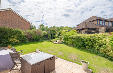 Property Bee - Throgmorton Road, Yateley, Hampshire, GU46