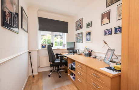 Property Bee - Throgmorton Road, Yateley, Hampshire, GU46