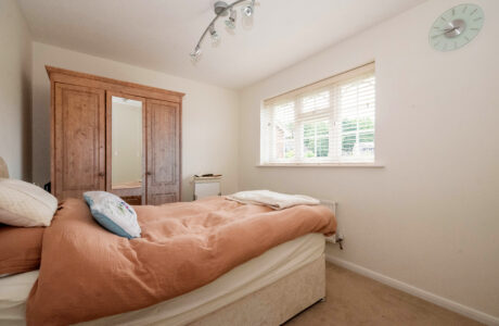 Property Bee - Throgmorton Road, Yateley, Hampshire, GU46