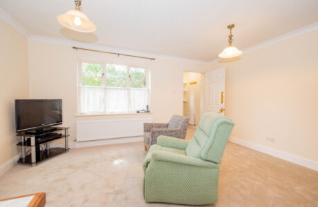 Property Bee - West Fryerne, Yateley, Hampshire, GU46