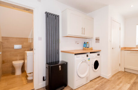 Property Bee - Patten Avenue, Yateley, Hampshire, GU46
