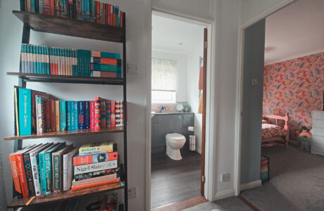 Property Bee - Staplehurst, Bracknell, Berkshire