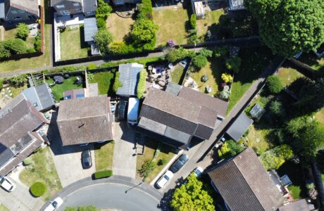 Property Bee - Staplehurst, Bracknell, Berkshire
