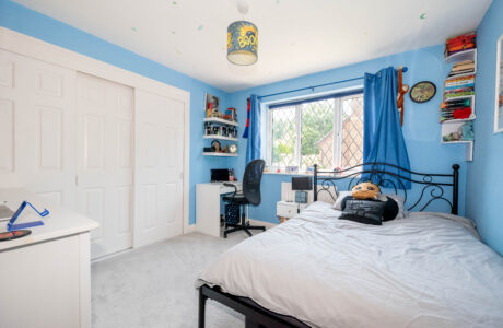 Property Bee - Garnet Field, Yateley, Hampshire, GU46