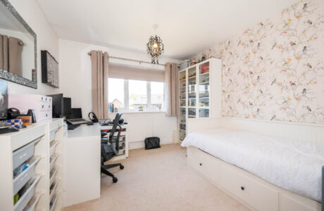 Property Bee - Garnet Field, Yateley, Hampshire, GU46