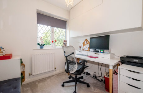 Property Bee - Garnet Field, Yateley, Hampshire, GU46