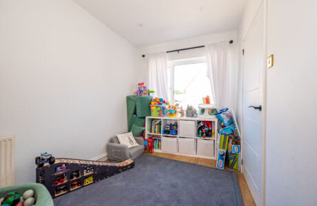 Property Bee - Sandy Lane, Farnborough, Hampshire, GU14
