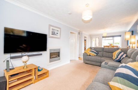 Property Bee - Aylesham Way, Yateley, Hampshire, GU46