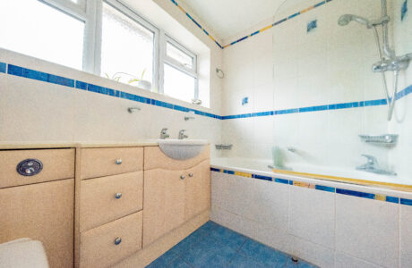 Property Bee - Aylesham Way, Yateley, Hampshire, GU46