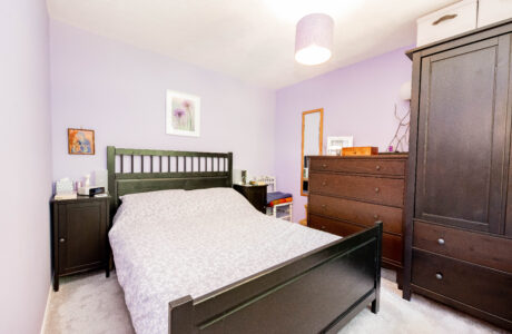 Property Bee - Ilex Close, Yateley, Hampshire, GU46