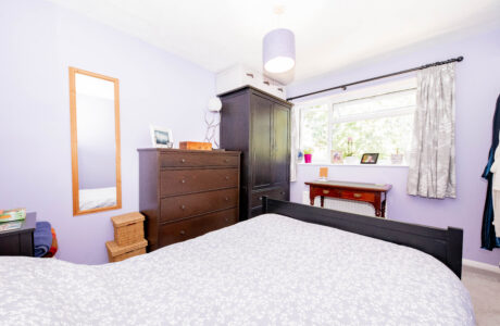 Property Bee - Ilex Close, Yateley, Hampshire, GU46