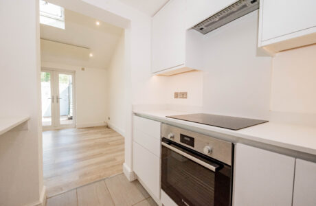 Property Bee - Lawday Place, Folly Hill, Farnham, GU9 0AA