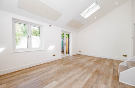 Property Bee - Lawday Place, Folly Hill, Farnham, GU9 0AA