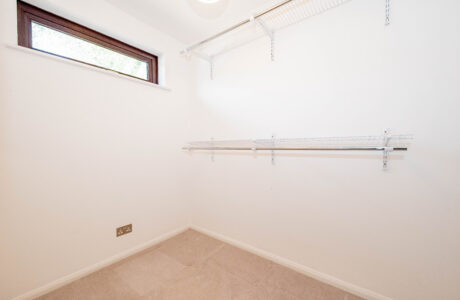 Property Bee - Lawday Place, Folly Hill, Farnham, GU9 0AA
