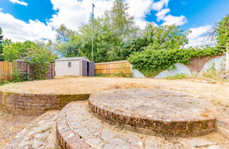 Property Bee - Lawday Place, Folly Hill, Farnham, GU9 0AA