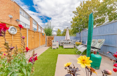 Property Bee - Rosemary Lane, Blackwater, Hampshire, GU17