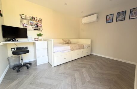 Property Bee - Lower Mill Field, Bagshot, Surrey