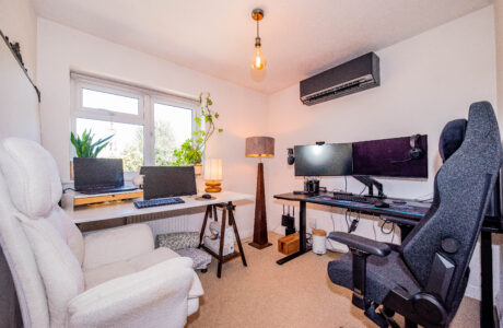 Property Bee - Borderside, Yateley, Hampshire, GU46