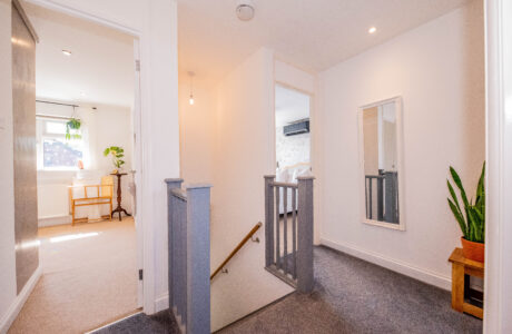Property Bee - Borderside, Yateley, Hampshire, GU46