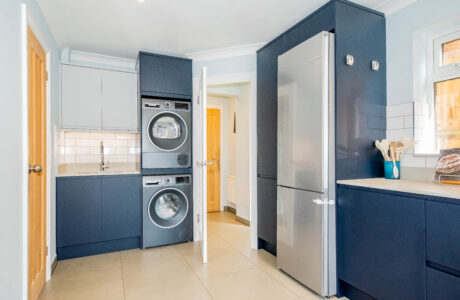 Property Bee - Borderside, Yateley, Hampshire, GU46