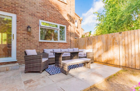 Property Bee - Ilex Close, Yateley, Hampshire, GU46