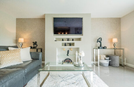 Property Bee - Turnstone End, Yateley, Hampshire, GU46