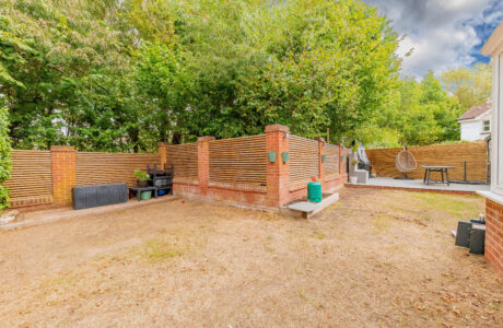 Property Bee - Rose Gardens, Farnborough, Hampshire, GU14