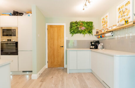 Property Bee - Rose Gardens, Farnborough, Hampshire, GU14