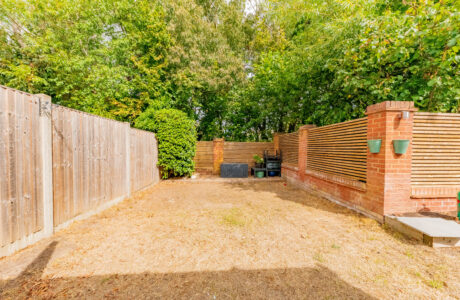 Property Bee - Rose Gardens, Farnborough, Hampshire, GU14