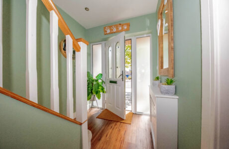 Property Bee - Minstead Drive, Yateley, Hampshire, GU46