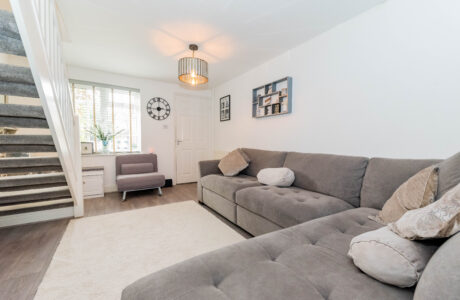 Property Bee - Hungerford Close, Sandhurst, Berkshire, GU47