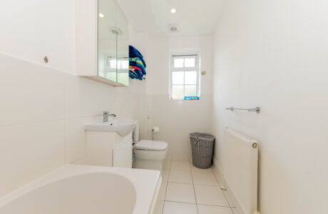 Property Bee - Hungerford Close, Sandhurst, Berkshire, GU47