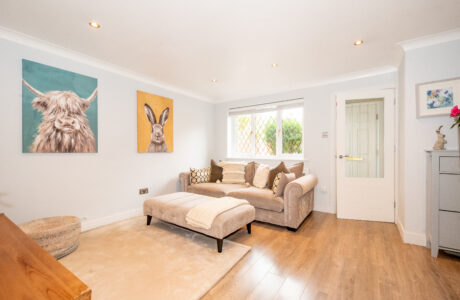 Property Bee - Ryves Avenue, Yateley, Hampshire, GU46