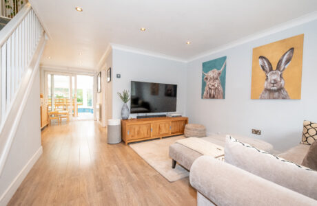 Property Bee - Ryves Avenue, Yateley, Hampshire, GU46